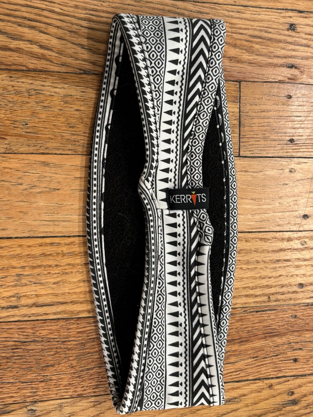 Kerrits Black & White Geometric Men’s Headband